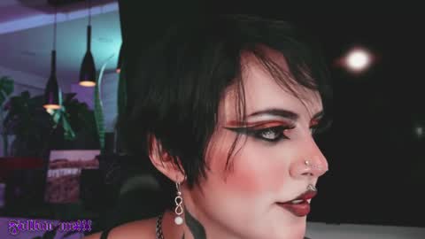 Abril online show from May 26, 2:12 am