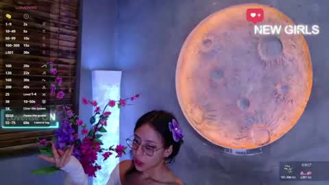 abril_collinz online show from September 1, 10:16 am