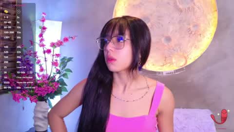 abril_collinz online show from September 7, 9:59 am