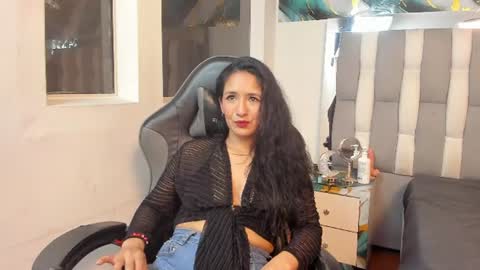 Abril online show from August 9, 12:44 am