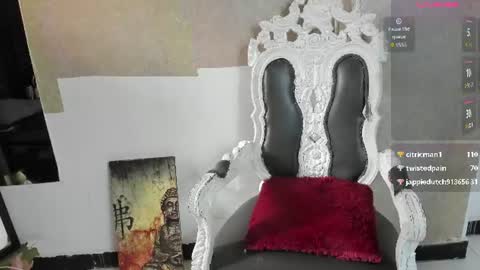 Abril online show from August 9, 3:02 pm