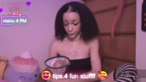 Peach online show from August 8, 3:28 am
