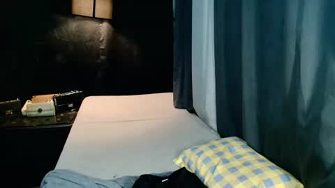 sophia holly online show from August 1, 1:33 am