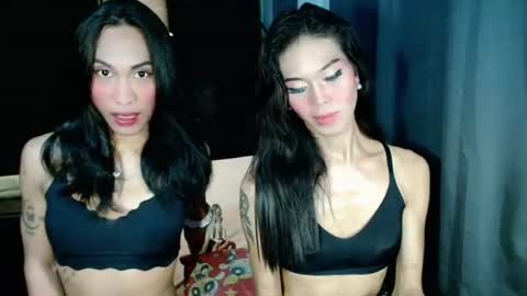 sophia holly online show from August 3, 11:01 pm