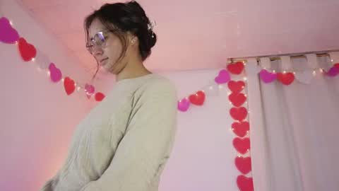   Aby   online show from August 4, 10:56 am