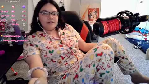 AChubbyGummy online show from June 13, 10:06 pm