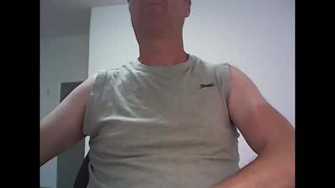 active147 online show from June 7, 11:21 pm