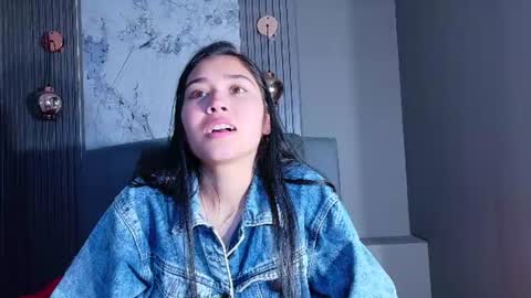 Adaira online show from August 13, 10:02 pm
