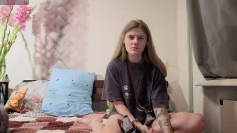 Ada online show from July 25, 7:18 pm