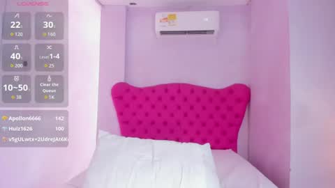Adalyn Cute online show from August 7, 5:13 pm