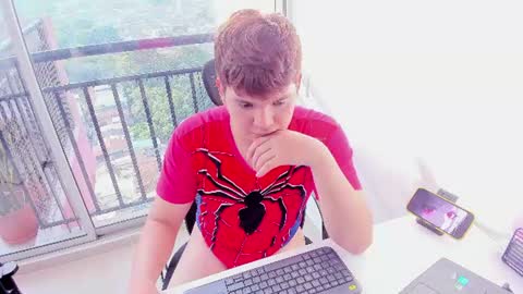ADAM ANGELS independent model online show from June 17, 12:15 pm