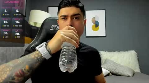 adam clarke online show from August 5, 9:46 pm