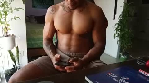 Adam Valencia online show from August 12, 12:40 pm