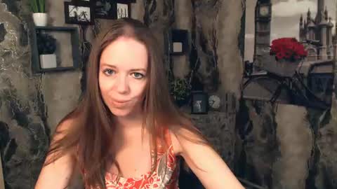adamais_ online show from August 1, 9:04 am