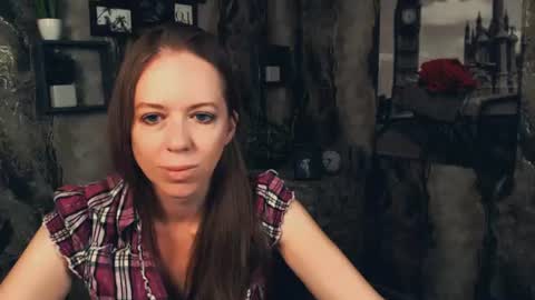 adamais_ online show from August 6, 6:56 am