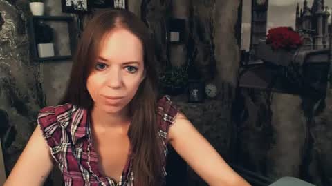 adamais_ online show from August 8, 5:07 am