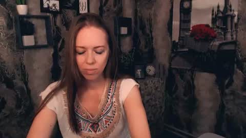adamais_ online show from August 12, 7:54 am