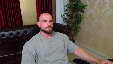 AdamJameson online show from August 11, 5:42 am