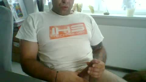adams8810 online show from July 20, 4:48 am