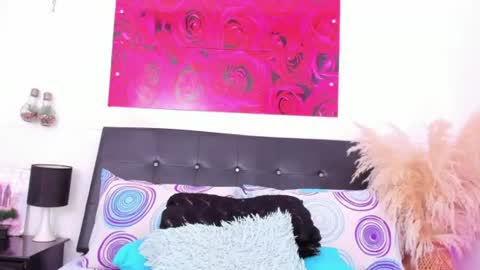 Abigail  online show from August 6, 10:47 am