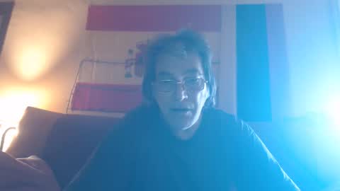 Adan online show from May 25, 7:10 am