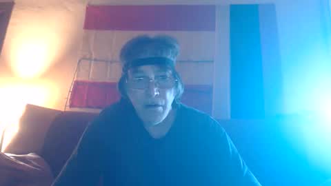 Adan online show from May 25, 5:04 pm