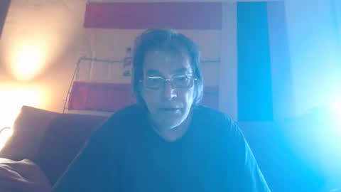 Adan online show from May 27, 4:20 pm