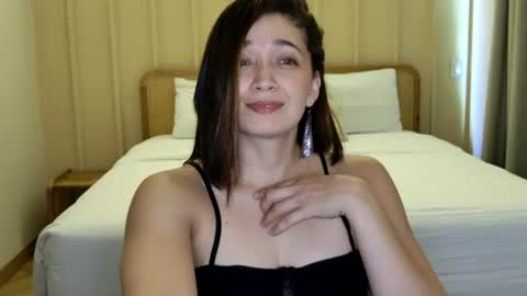 adarussell online show from August 13, 8:23 pm