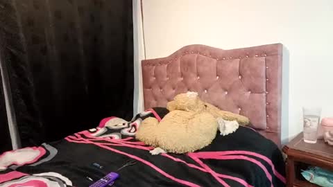 adda_lovee online show from August 25, 4:52 am