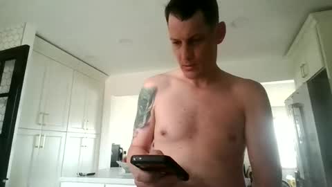 AddictedToUs online show from June 25, 2:31 pm