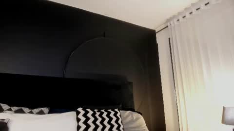 Ade online show from August 15, 7:51 pm