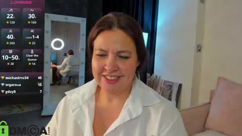 Adel Williams online show from August 9, 3:18 am