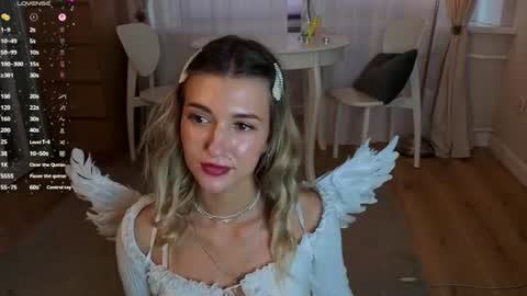 Adela online show from August 15, 3:05 pm