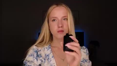 adele_armas online show from August 1, 12:38 am