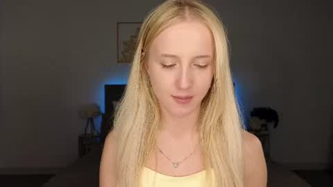 adele_armas online show from August 1, 11:11 pm