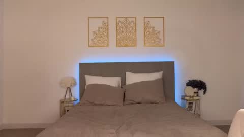 adele_armas online show from August 3, 2:29 am