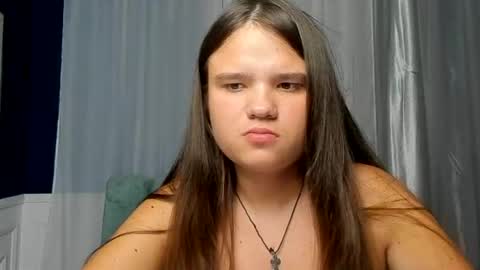 adelecruzz online show from August 13, 1:03 pm