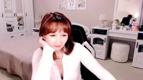 AdeleMoran online show from July 22, 10:01 pm