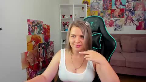 AdeleRavelle online show from August 10, 1:12 pm