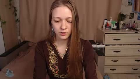 adelin_maxwell online show from June 29, 3:26 pm