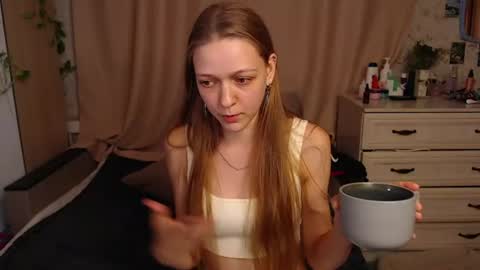 adelin_maxwell online show from July 1, 3:46 pm