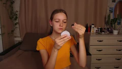 adelin_maxwell online show from August 12, 3:36 pm
