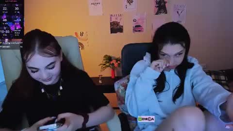 adelina_xxx online show from July 28, 11:38 am
