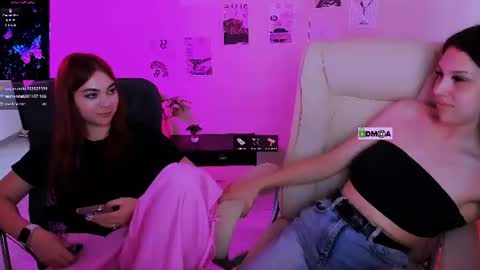 adelina_xxx online show from August 5, 10:57 am