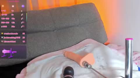 adelinaconte1 online show from July 31, 10:48 pm