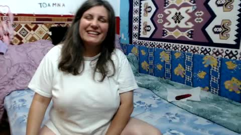 adelinemilf online show from July 4, 5:04 pm