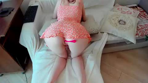 Amy online show from August 3, 4:30 am