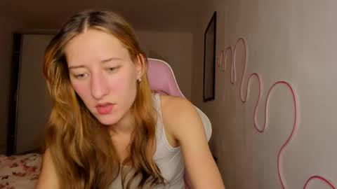 Adell online show from June 1, 10:45 pm