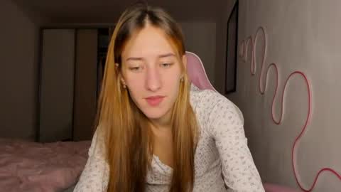 Adell online show from June 8, 11:44 pm
