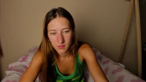 Adell online show from June 24, 10:45 pm
